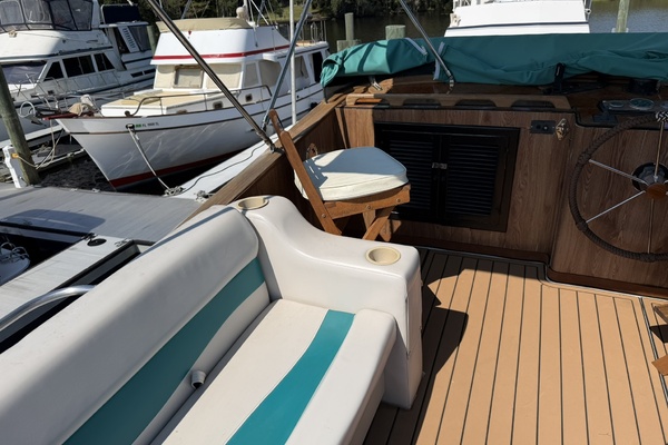 Morning Star 34ft Marine Trader Yacht For Sale