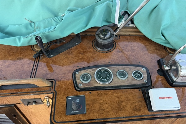 Morning Star 34ft Marine Trader Yacht For Sale