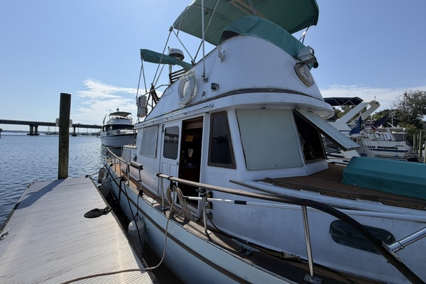 Morning Star 34ft Marine Trader Yacht For Sale