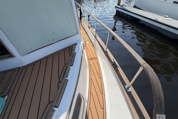 Morning Star 34ft Marine Trader Yacht For Sale