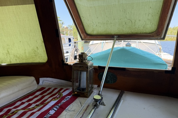 Morning Star 34ft Marine Trader Yacht For Sale