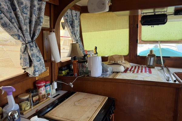 Morning Star 34ft Marine Trader Yacht For Sale