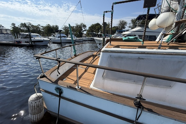 Morning Star 34ft Marine Trader Yacht For Sale