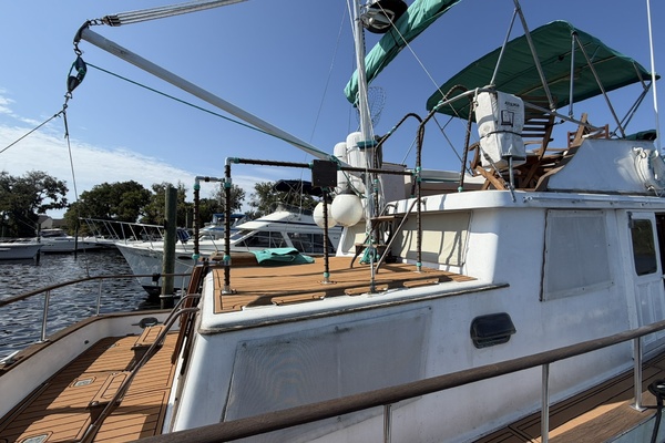 Morning Star 34ft Marine Trader Yacht For Sale