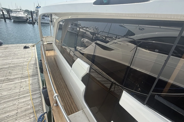 Greenline 40 Hybrid Yacht For Sale