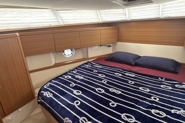 Greenline 40 Hybrid Yacht For Sale
