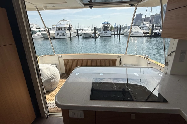Greenline 40 Hybrid Yacht For Sale