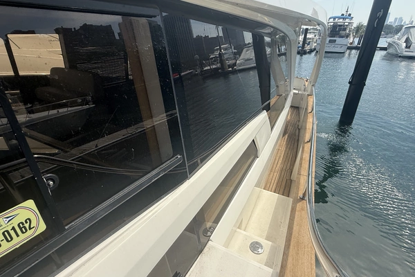 Greenline 40 Hybrid Yacht For Sale