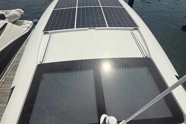Greenline 40 Hybrid Yacht For Sale