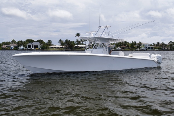 41ft Bahama Yacht For Sale