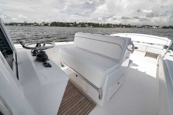 41ft Bahama Yacht For Sale