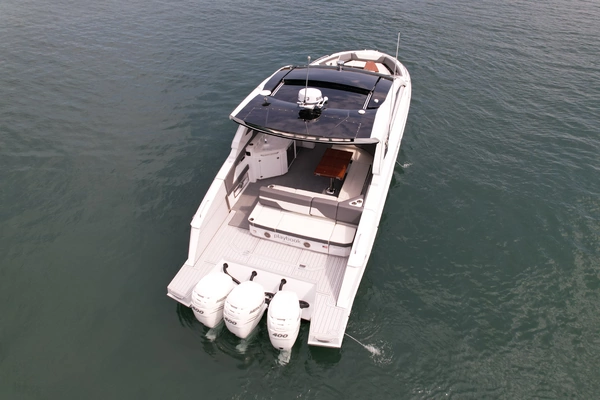 Cruisers Yachts 42 GLS OB Yacht For Sale
