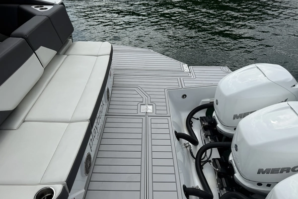 Cruisers Yachts 42 GLS OB Yacht For Sale