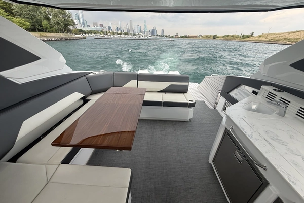Cruisers Yachts 42 GLS OB Yacht For Sale