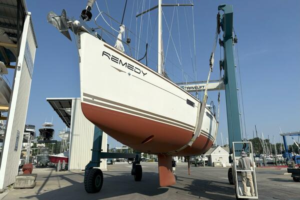 Remedy 57ft Jeanneau Yacht For Sale