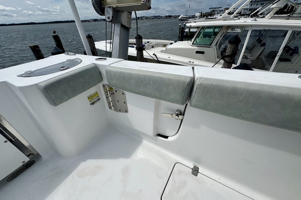 25ft Sportsman Yacht For Sale