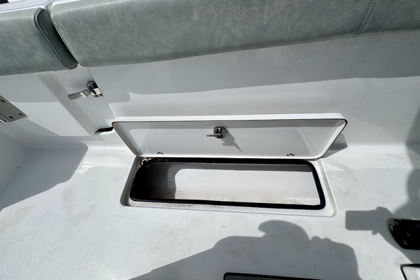 25ft Sportsman Yacht For Sale