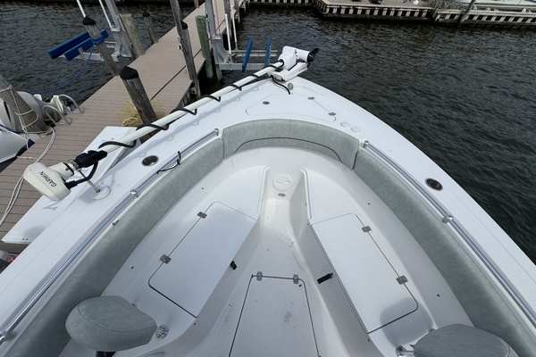 25ft Sportsman Yacht For Sale