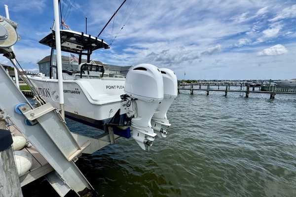 25ft Sportsman Yacht For Sale
