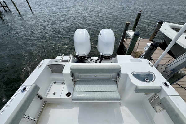 25ft Sportsman Yacht For Sale