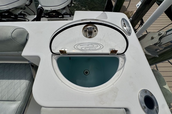 25ft Sportsman Yacht For Sale
