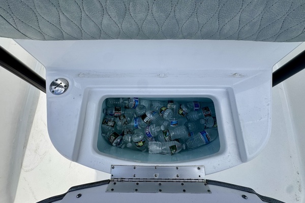 25ft Sportsman Yacht For Sale