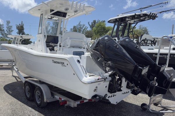 25ft Tidewater Yacht For Sale
