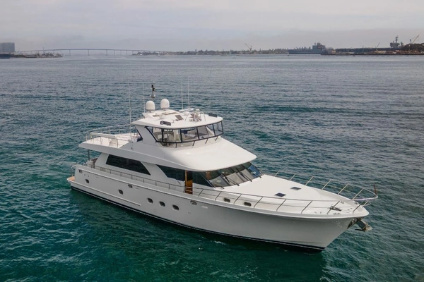 Ocean Alexander 74 Flybridge Yacht For Sale