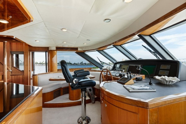 SEA GRACE 74ft Ocean Alexander Yacht For Sale