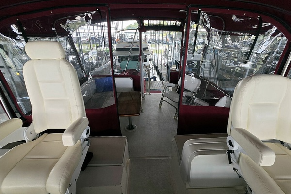 Inspeyered 2 46ft Grand Banks Yacht For Sale