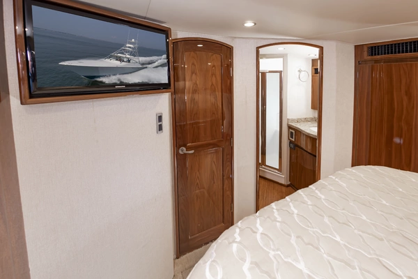 Viking Sport Tower Yacht For Sale