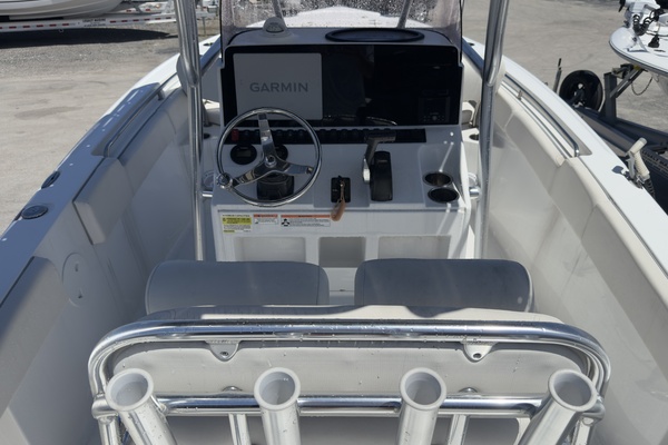 23ft Sea Hunt Yacht For Sale