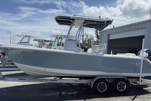 23ft Sea Hunt Yacht For Sale