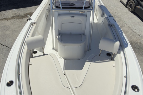 23ft Sea Hunt Yacht For Sale