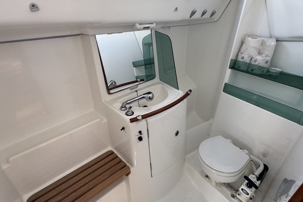 33ft Beneteau Yacht For Sale