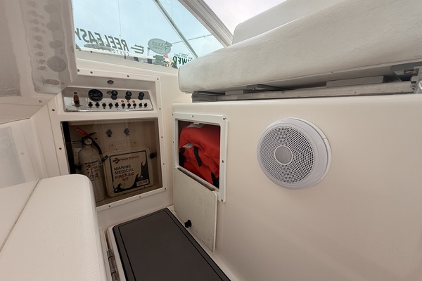Miss Madison 35ft Cabo Yacht For Sale