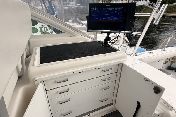 Miss Madison 35ft Cabo Yacht For Sale