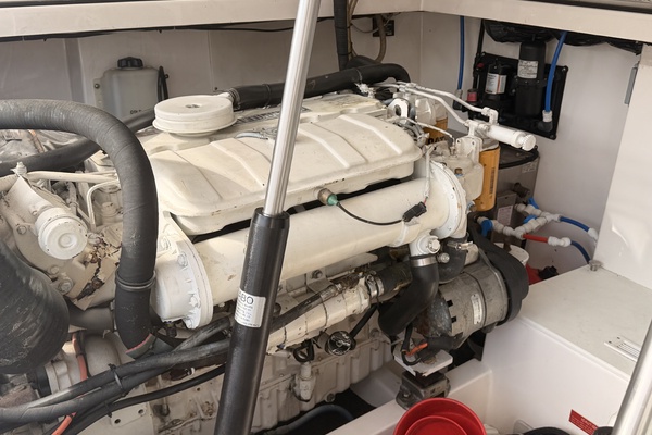 Miss Madison 35ft Cabo Yacht For Sale