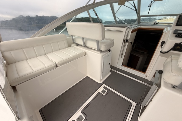 Miss Madison 35ft Cabo Yacht For Sale