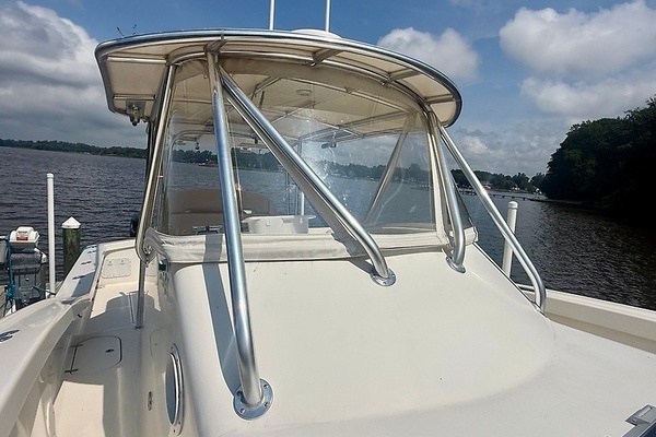 HOOKED ON A FEELING 32ft Jarrett Bay Yacht For Sale
