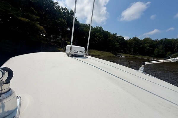 HOOKED ON A FEELING 32ft Jarrett Bay Yacht For Sale