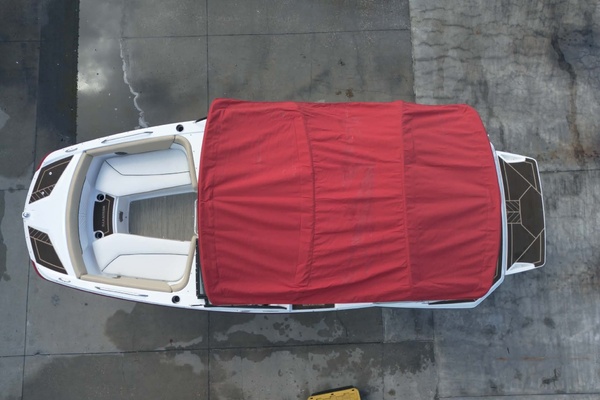 Wake N Lake 20ft Glastron Yacht For Sale