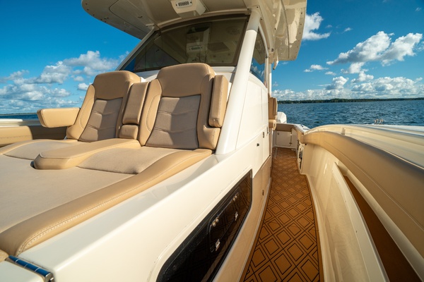 35ft Scout Yacht For Sale