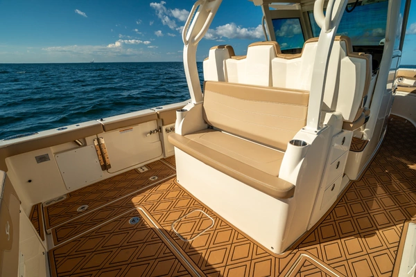 Scout 355 LXF Yacht For Sale