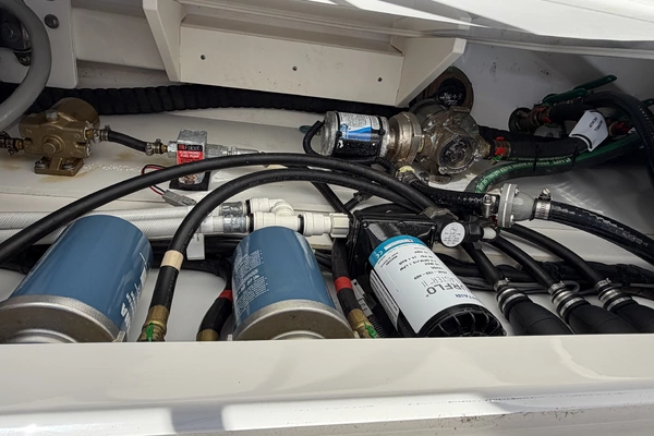Pursuit OS 355 Offshore Yacht For Sale