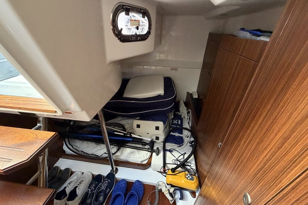 Pursuit OS 355 Offshore Yacht For Sale