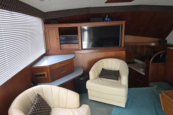 WHITE LIGHENING 42ft Ocean Yachts Yacht For Sale