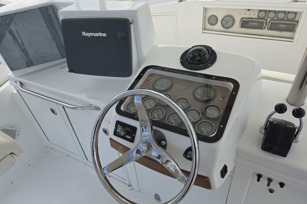 WHITE LIGHENING 42ft Ocean Yachts Yacht For Sale