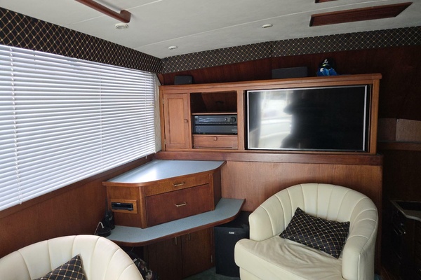 WHITE LIGHENING 42ft Ocean Yachts Yacht For Sale