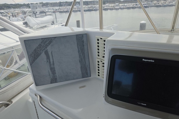 WHITE LIGHENING 42ft Ocean Yachts Yacht For Sale